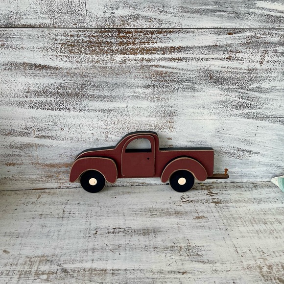 *Old Vintage Truck Shelf Sitter - Picture 9 of 10